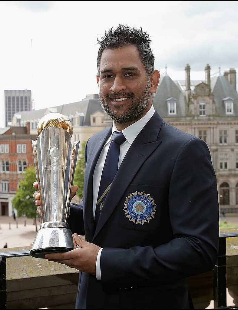 Dhoni wins world cup